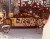 Vagn i Instatutåget med reklam för musikaffären LP-skivan, 1975