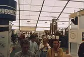 Besökare vid byggexpo på Bomässan Bo92, juli 1992