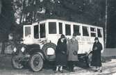 Buss av märke Republic på busslinjen Adolfsberg-Örebro, 1922