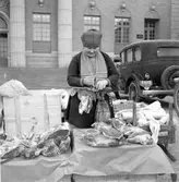 Torghandel, till höger Sundsvallsbanken.