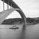 Fartyget Fors vid Sandöbron