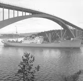 Fartyget Guayana vid Sandöbron
