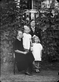 Familj, Östhammar, Uppland