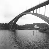Fartyget Humling vid Sandöbron
