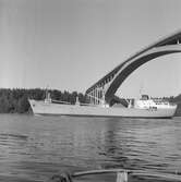 Fartyget Neva vid Sandöbron
