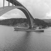 Fartyget Oranjeborg vid Sandöbron
