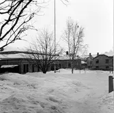 Uthusbyggnader på tomt nr 4.