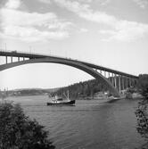 Fartyget Gävle vid Sandöbron

