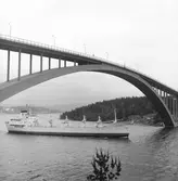 Fartyget Hispania vid Sandöbron

