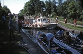 Båtar på väg ur slusskammare, 1992