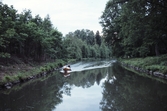 Motorbåt i Hjälmare kanal, 1984