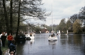 Båtar vid hamnen, 1983