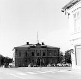 Torget med polishuset