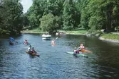 Örebro kanotförening demonsterar paddling, 1989