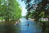 Örebro kanotförening demonsterar paddling, 1989