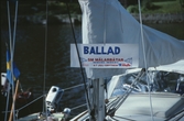Reklamskylt på en segelbåt, 1993