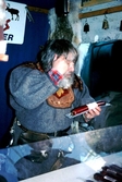 Vild-Hasse med köttprodukter på hindersmässan, 1994