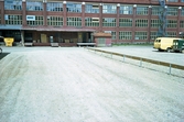 Lastbrygga Oscariahusets innegård på Fabriksgatan 52, 1980-tal