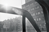 Utsikt genombilruta, Trädgårdsgatan, 1980-tal