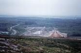 Utsikt från Kvarntorpshögen mot halkbanan, maj 1989