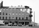 Fastighet vid Klostergatan, 1975-02-06