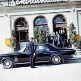 Kungaparet anländer till Centralstationen i Örebro, 1963