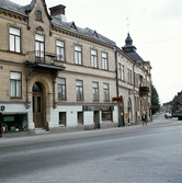 Affärer på Engelbrektsgatan, 1969-1972
