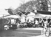 Kärror vid gamla saluhallen, ca 1950