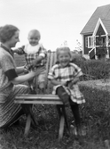 Mor och barn, ca 1926
