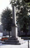 Monument över Olaus och Laurentius Petri, 1980-tal