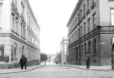 Engelbrektsgatan mot öster från Drottnggatan, 1903