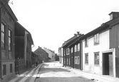 Kyrkogårdsgatan mot sydväst från Änggatan, 1903