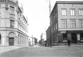 Nygatan mot väster från Drottninggatan, 1903