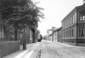 Olaigatan mot väster från Alnängsgatan, 1907