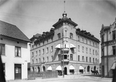 Nordsvästra hörnet av Olaigatan mot Klostergatan, 1903