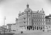 Rudbecksgatan, nordvästra hörnet mot Drottninggatan, 1903