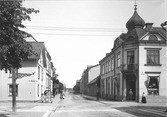 Skolgatan mot norr från Fredsgatan, 1903