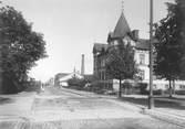 Slottsgatan mot norr från Järnvägsgatan, 1903