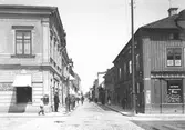 Storgatan mot norr från Olaigatan, 1903
