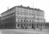 Stortorget nordöstra hörnet vid Köpmangatan, ca 1900