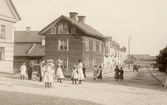 Lekande barn på Strömersgatan, 1903