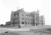 Tekniska elementarskolan från nordväst, 1903