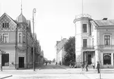 Trädgårdsgatan mot söder från Engelbrektsgatan, 1903