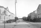 Änggatan mot sydost från Fabriksgatan, 1903