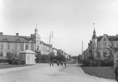 Änggatan mot sydost från Västra gatan, 1903