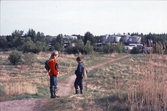 Vårmorgon i Oset, 1980
