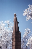 Statyn av Karl XIV Johan i vinterskrud, 1982
