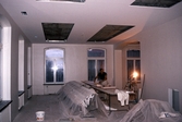 Uppsättning av tapeter i representationsvåningen, 1989