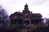 Adlers villa, 1990