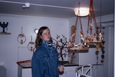 Julpyntsförsäljning i Handskmakargården, 1989